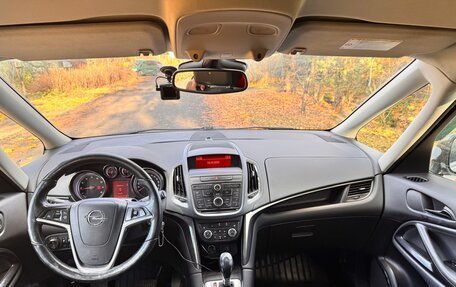 Opel Zafira C рестайлинг, 2012 год, 980 000 рублей, 10 фотография