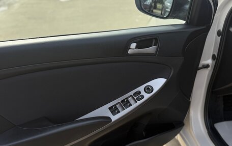 Hyundai Solaris II рестайлинг, 2014 год, 835 000 рублей, 8 фотография