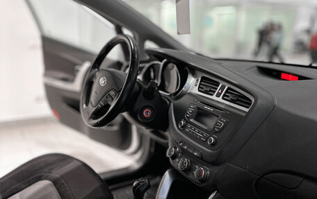 KIA cee'd III, 2013 год, 1 011 000 рублей, 13 фотография