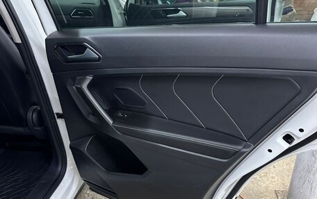 Volkswagen Tiguan II, 2021 год, 3 100 000 рублей, 16 фотография