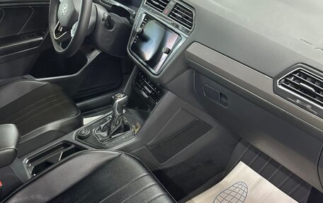 Volkswagen Tiguan II, 2021 год, 3 100 000 рублей, 14 фотография