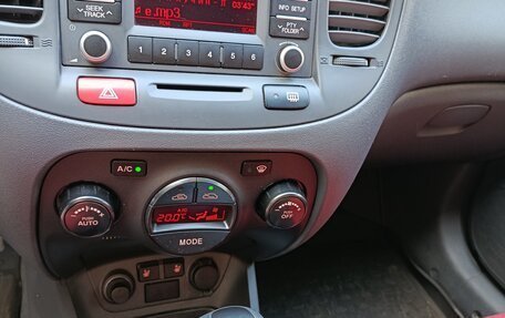 KIA Rio II, 2011 год, 820 000 рублей, 18 фотография