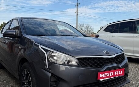 KIA Rio IV, 2021 год, 2 фотография