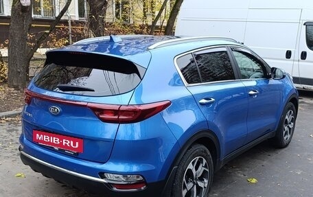 KIA Sportage IV рестайлинг, 2022 год, 2 650 000 рублей, 4 фотография