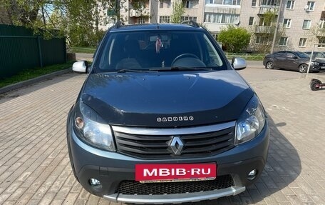 Renault Sandero I, 2013 год, 455 000 рублей, 3 фотография