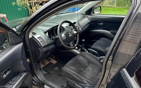 Mitsubishi Outlander III рестайлинг 3, 2008 год, 1 150 000 рублей, 8 фотография