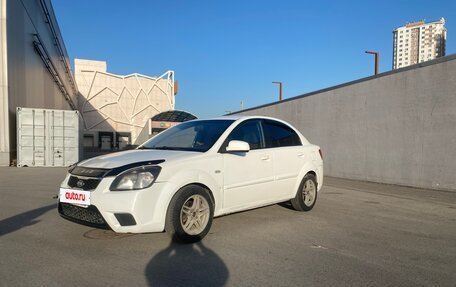 KIA Rio II, 2010 год, 350 000 рублей, 2 фотография
