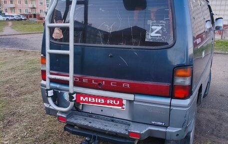 Mitsubishi Delica III, 1993 год, 433 000 рублей, 4 фотография