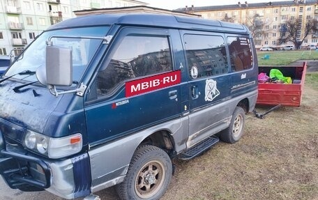 Mitsubishi Delica III, 1993 год, 433 000 рублей, 3 фотография