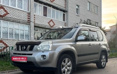 Nissan X-Trail, 2010 год, 950 000 рублей, 3 фотография