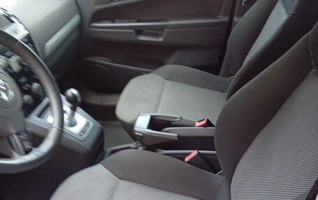 Opel Zafira B, 2011 год, 960 000 рублей, 2 фотография