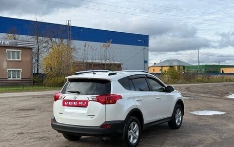 Toyota RAV4, 2014 год, 1 550 000 рублей, 3 фотография