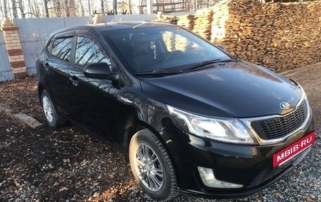 KIA Rio III рестайлинг, 2013 год, 820 000 рублей, 3 фотография