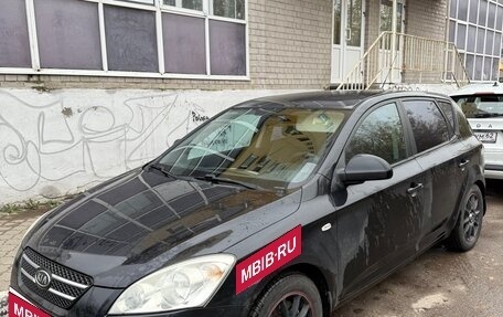 KIA cee'd I рестайлинг, 2009 год, 690 000 рублей, 2 фотография