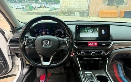 Honda Accord IX рестайлинг, 2022 год, 1 980 000 рублей, 7 фотография