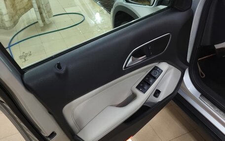 Mercedes-Benz GLA, 2019 год, 2 600 000 рублей, 8 фотография