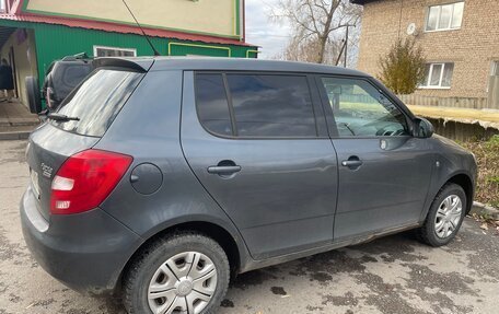 Skoda Fabia II, 2009 год, 500 000 рублей, 2 фотография