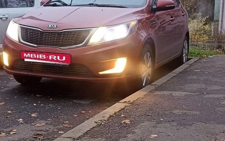 KIA Rio III рестайлинг, 2012 год, 800 000 рублей, 2 фотография