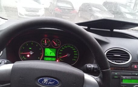 Ford Focus II рестайлинг, 2006 год, 300 000 рублей, 4 фотография