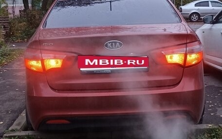 KIA Rio III рестайлинг, 2012 год, 800 000 рублей, 4 фотография