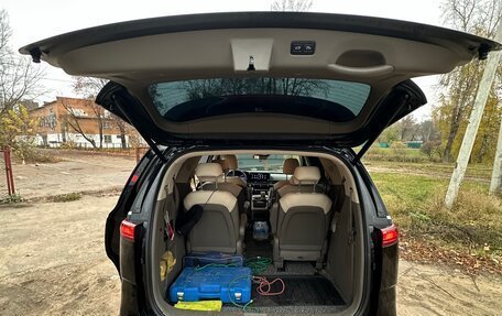 KIA Carnival, 2020 год, 3 650 000 рублей, 14 фотография