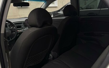 KIA Rio II, 2009 год, 615 000 рублей, 2 фотография