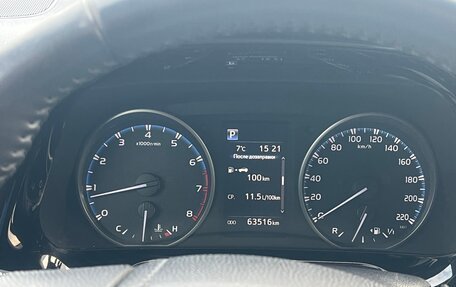 Toyota RAV4, 2019 год, 2 600 000 рублей, 23 фотография