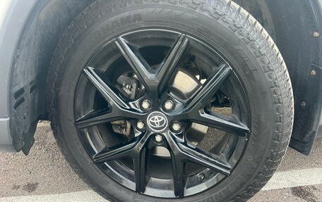 Toyota RAV4, 2019 год, 2 600 000 рублей, 22 фотография