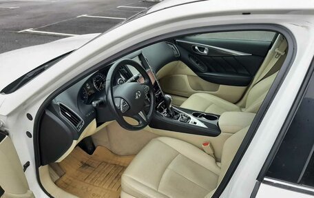 Infiniti Q50 I рестайлинг, 2015 год, 2 300 000 рублей, 15 фотография