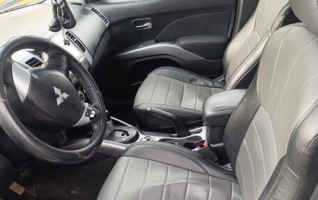 Mitsubishi Outlander III рестайлинг 3, 2008 год, 880 000 рублей, 7 фотография