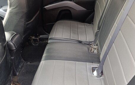 Mitsubishi Outlander III рестайлинг 3, 2008 год, 880 000 рублей, 16 фотография