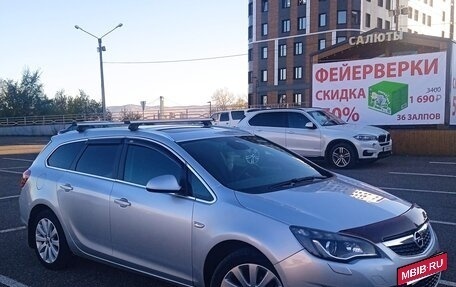 Opel Astra J, 2011 год, 870 000 рублей, 5 фотография