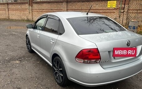 Volkswagen Polo VI (EU Market), 2013 год, 880 000 рублей, 4 фотография