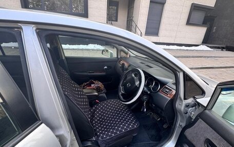 Nissan Tiida, 2004 год, 420 000 рублей, 3 фотография