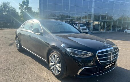 Mercedes-Benz S-Класс, 2025 год, 130 000 000 рублей, 2 фотография