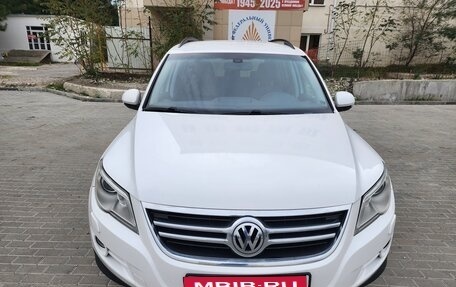 Volkswagen Tiguan I, 2011 год, 1 100 000 рублей, 1 фотография