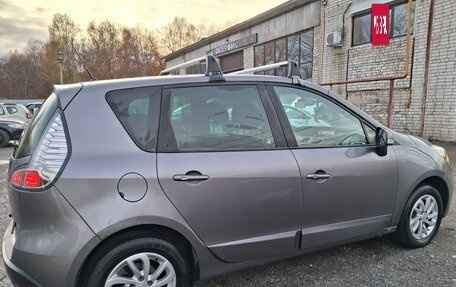 Renault Scenic III, 2012 год, 830 000 рублей, 16 фотография