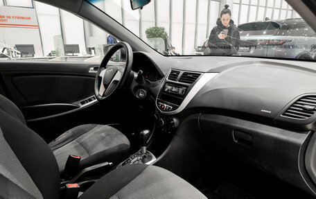 Hyundai Solaris II рестайлинг, 2011 год, 499 000 рублей, 13 фотография