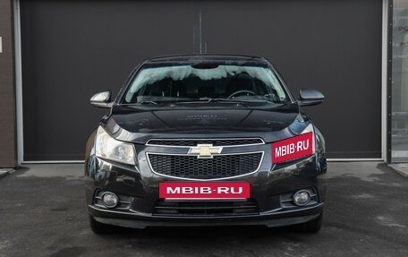 Chevrolet Cruze II, 2010 год, 687 000 рублей, 2 фотография