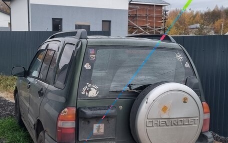 Chevrolet Tracker II, 2000 год, 300 000 рублей, 2 фотография