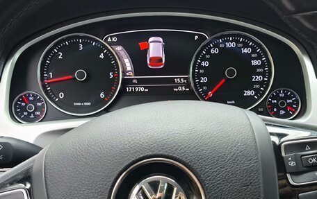 Volkswagen Touareg III, 2015 год, 3 200 000 рублей, 18 фотография