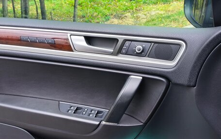 Volkswagen Touareg III, 2015 год, 3 200 000 рублей, 19 фотография