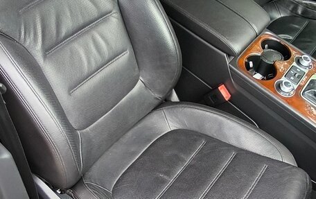 Volkswagen Touareg III, 2015 год, 3 200 000 рублей, 14 фотография