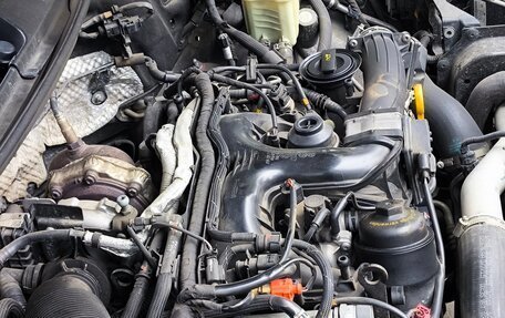 Volkswagen Touareg III, 2015 год, 3 200 000 рублей, 24 фотография