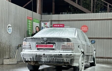 BMW 3 серия, 1992 год, 145 000 рублей, 3 фотография