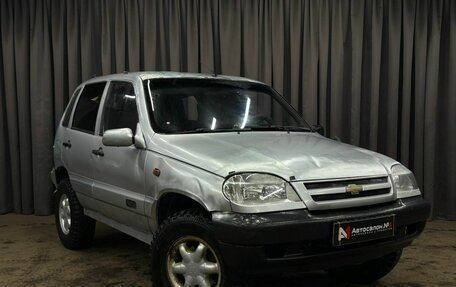 Chevrolet Niva I рестайлинг, 2006 год, 149 888 рублей, 2 фотография