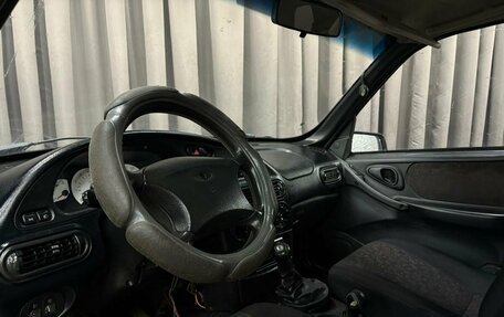 Chevrolet Niva I рестайлинг, 2006 год, 149 888 рублей, 6 фотография