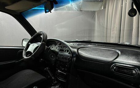 Chevrolet Niva I рестайлинг, 2006 год, 149 888 рублей, 8 фотография