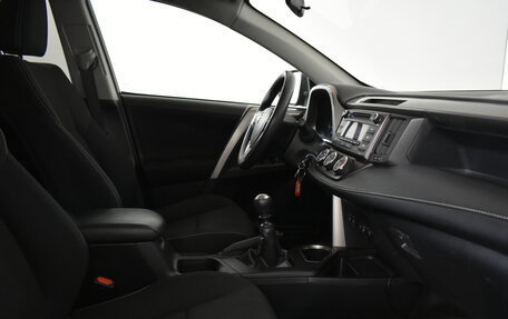 Toyota RAV4, 2019 год, 2 199 000 рублей, 11 фотография