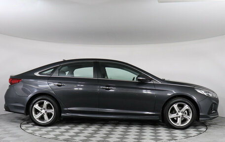 Hyundai Sonata VII, 2018 год, 1 870 000 рублей, 4 фотография